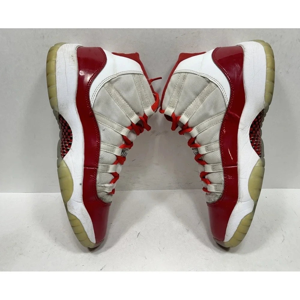 Nike Air Jordan 11 Retro Cherry 2022 378038-116 Size 6.5y‎ / Women's 8 Shoes